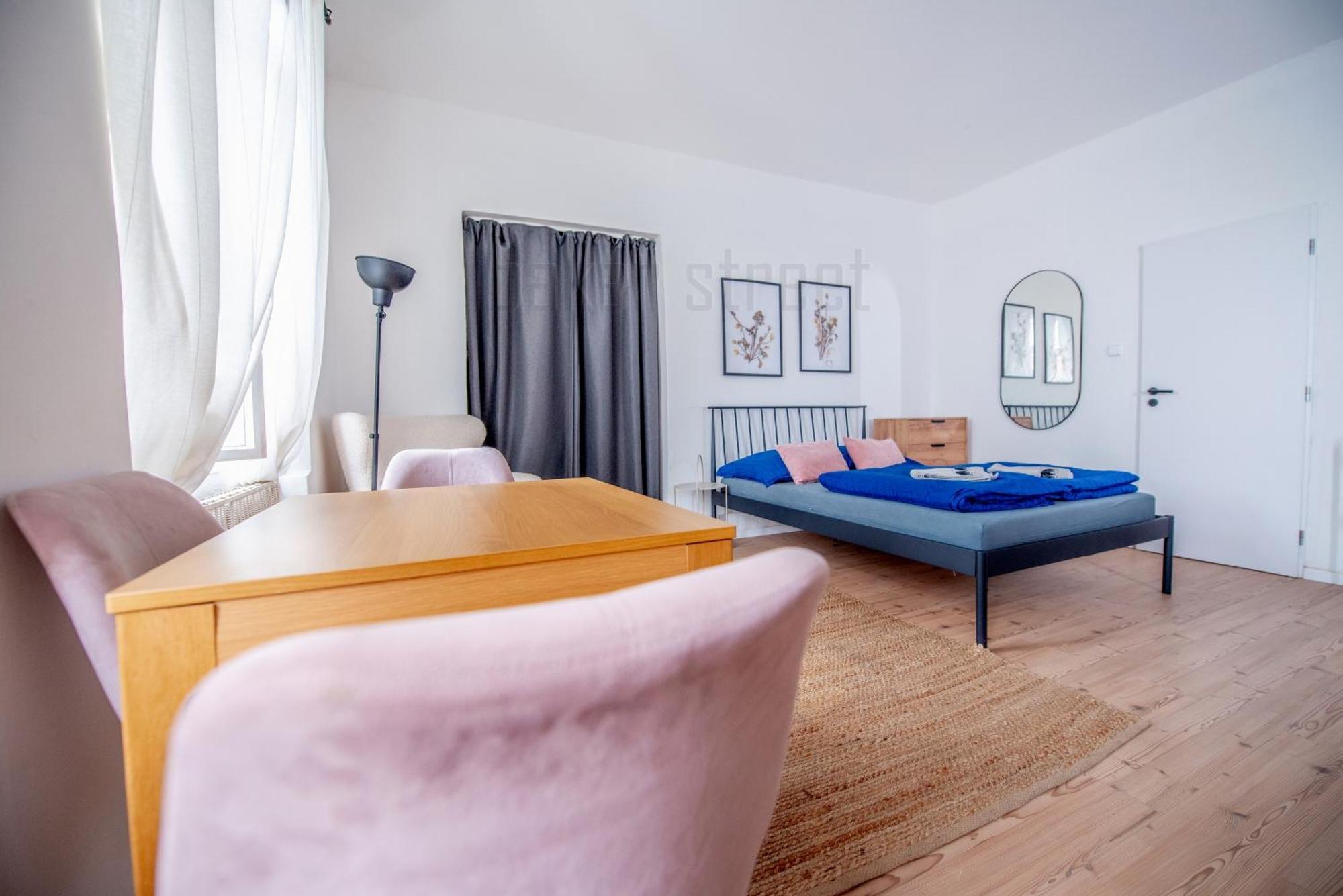 Cozy Apartment Close To Palmovka Prague Exterior photo
